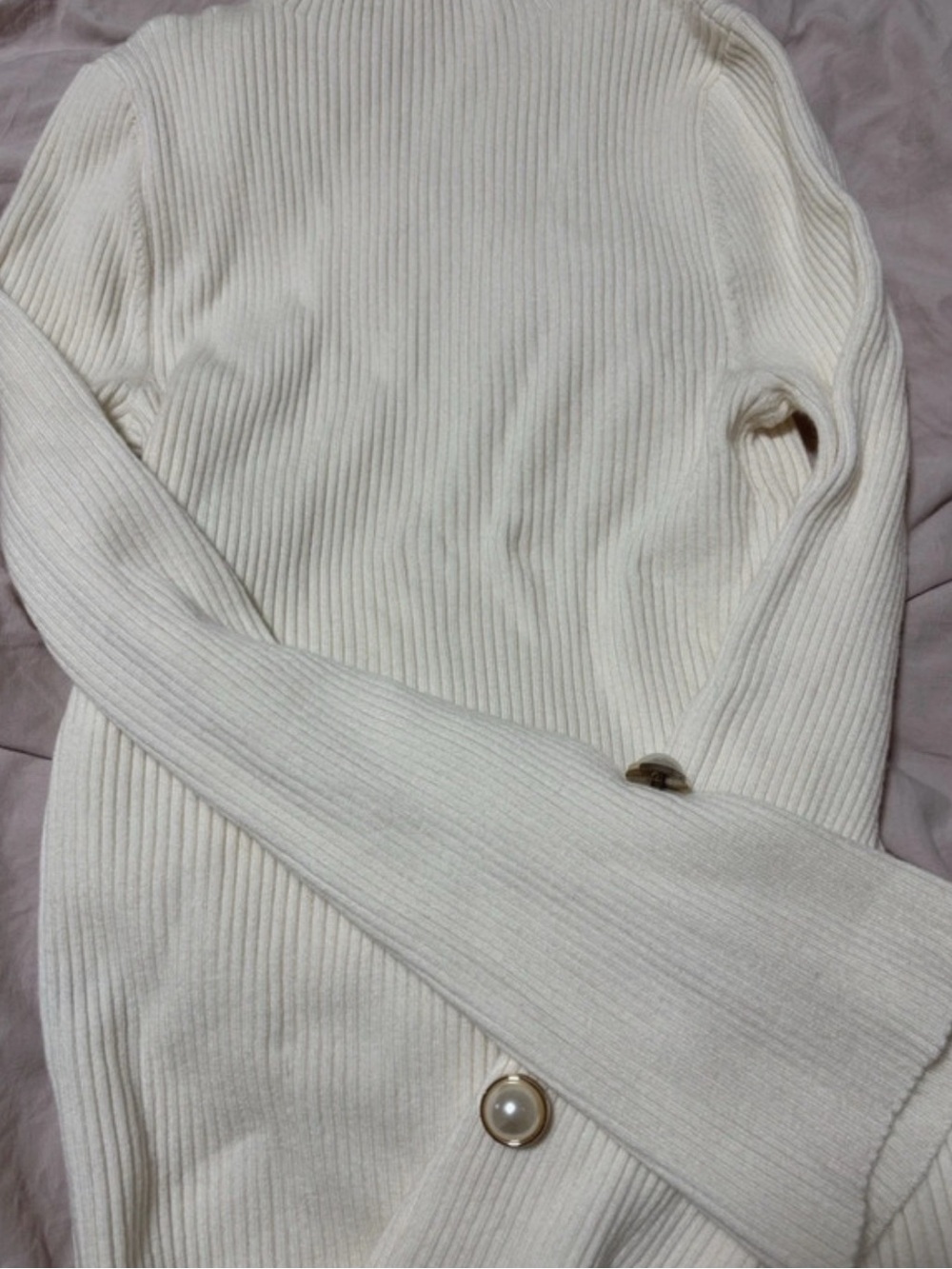 Women's Cream Ribbed Button-Accent Sweater